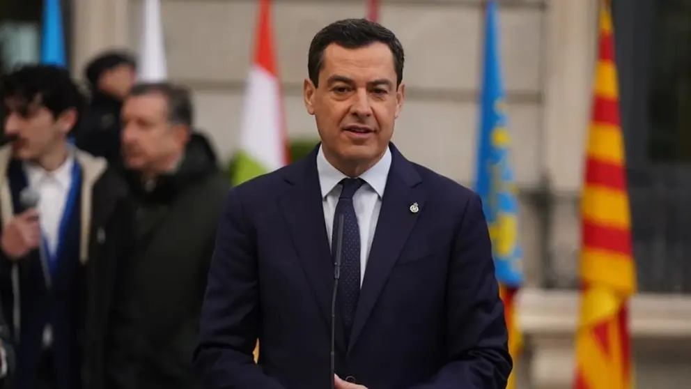 Juanma Moreno ha valorado los posible pactos tras las elecciones catalanas