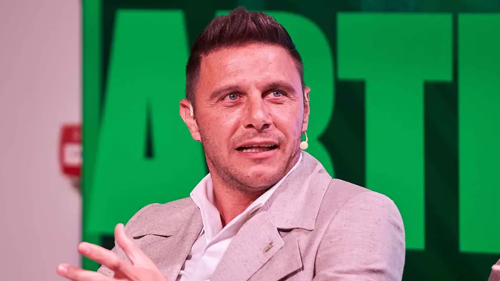 Joaqu&iacute;n S&aacute;nchez durante el encuentro 'Arte en Verdiblanco' | Salvador L&oacute;pez Medina para El MIRA