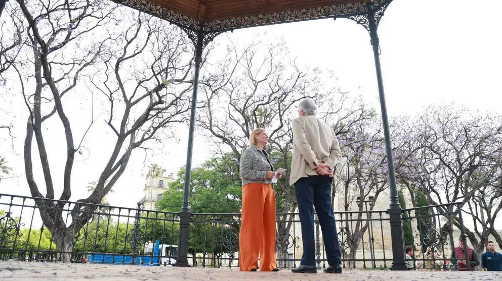Garc&iacute;a-Pelayo en las obras del templete de la Alameda Vieja | Cristo Garc&iacute;a