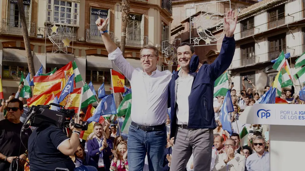 Alberto N&uacute;&ntilde;ez Feij&oacute;o y Juanma Moreno