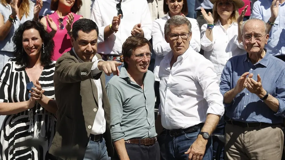 Juanma Moreno, junto a Almeida, N&uacute;&ntilde;ez Feij&oacute;o y Francisco de la Torre
