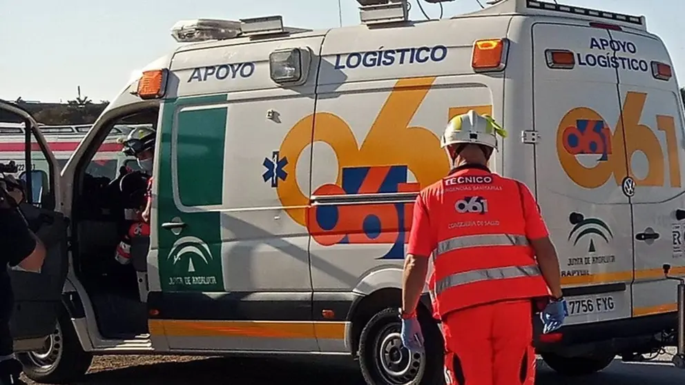 Una ambulancia del 061 se person&oacute; en el lugar de los hechos