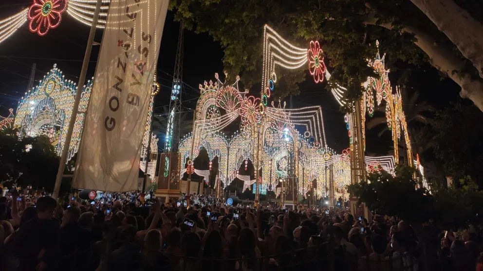 Encendido del alumbrado en la Feria del Caballo de Jerez