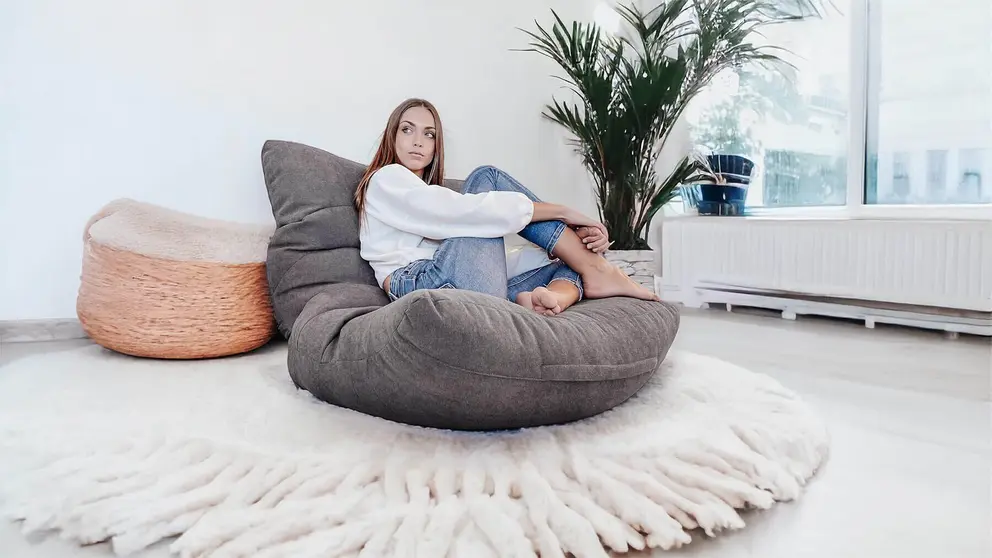 Puff gigante XXL para el salon, de lujo, de la firma Aiire