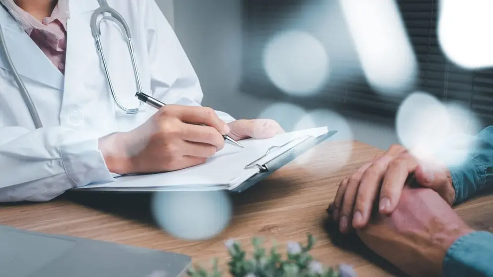 Andaluc&iacute;a ha lamentado la falta de m&eacute;dicos de familia en verano