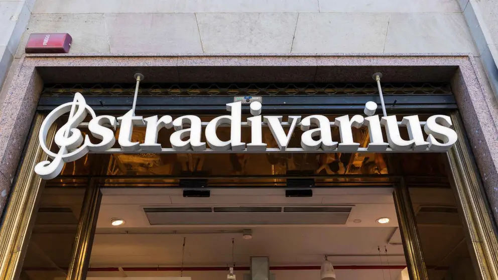 Tienda Stradivarius