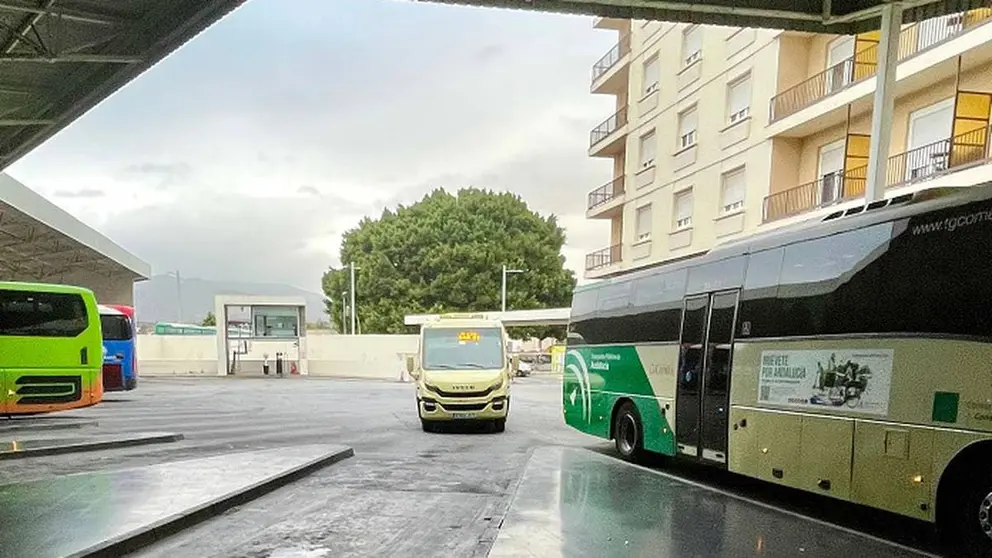 Imagen de una estaci&oacute;n de autobuses