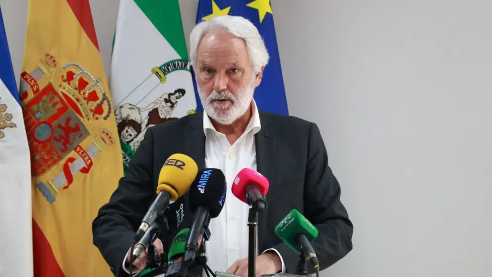 Agust&iacute;n Mu&ntilde;oz la rueda de prensa tras la Junta de Gobierno Local | Cristo Garc&iacute;a