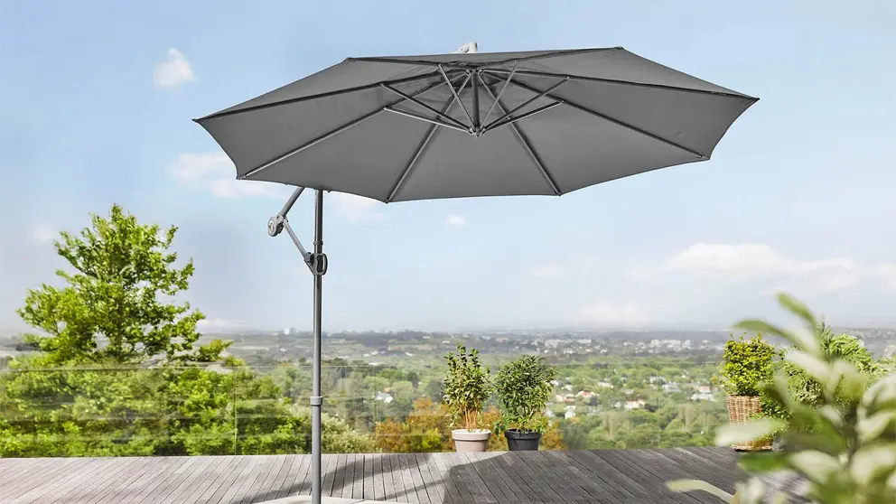 Sombrilla con soporte lateral y manivela de LIDL