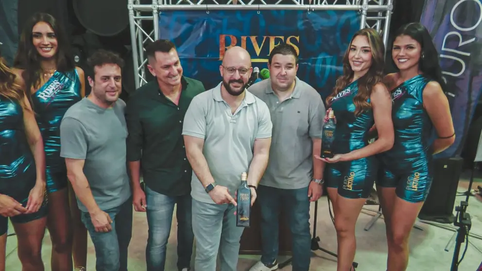 Imagen de la presentaci&oacute;n del Festival Puro Latino en El Puerto