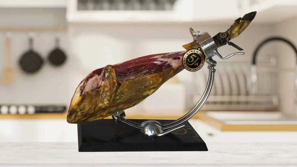 Jam&oacute;n de bellota 100% ib&eacute;rico corte a cuchillo de la marca Cinco Jotas en El Corte Ingl&eacute;s