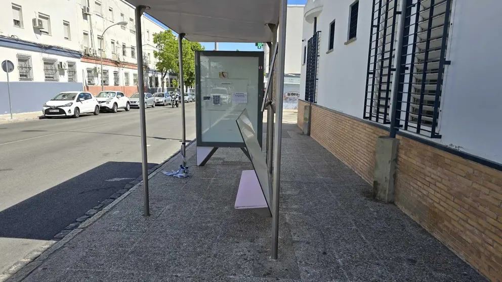 Marquesina en la barriada de la Asunci&oacute;n de Jerez | Jes&uacute;s Catal&aacute;n