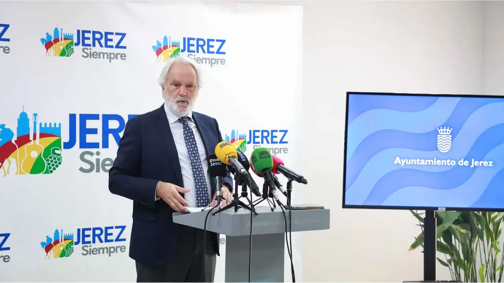 Agust&iacute;n Mu&ntilde;oz inform&oacute; de los acuerdos en la Junta de Gobierno Local | Cristo Garc&iacute;a