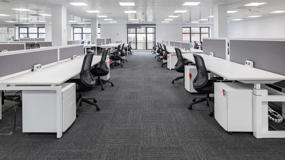 Oficina vac&iacute;a