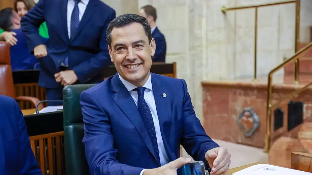 Juanma Moreno no ha podido ocultar su satisfacci&oacute;n tras conocer los datos del paro