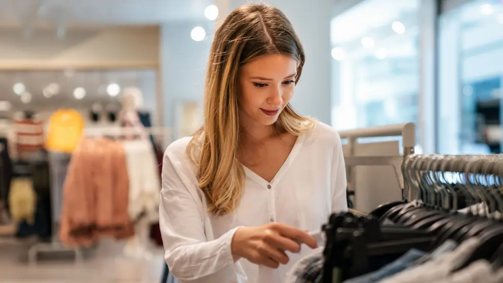 3 vestidos con estampado rebajados para mujeres +35
