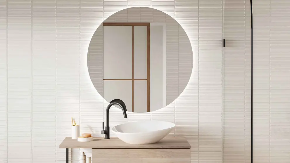 Mueble de ba&ntilde;o con lavabo Namo con espejo de luz LED Teide de Leroy Merlin