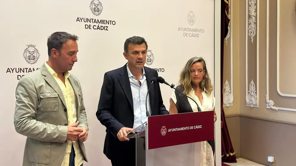 Bruno Garc&iacute;a se ha referido a la intervenci&oacute;n de urgencia en las Puertas de Tierra | Rafa Dom&iacute;nguez