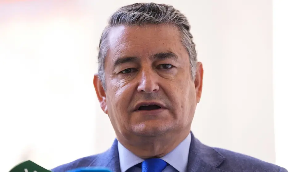 El consejero de Presidencia, Interior, Di&aacute;logo Social y Simplificaci&oacute;n Administrativa, Antonio Sanz