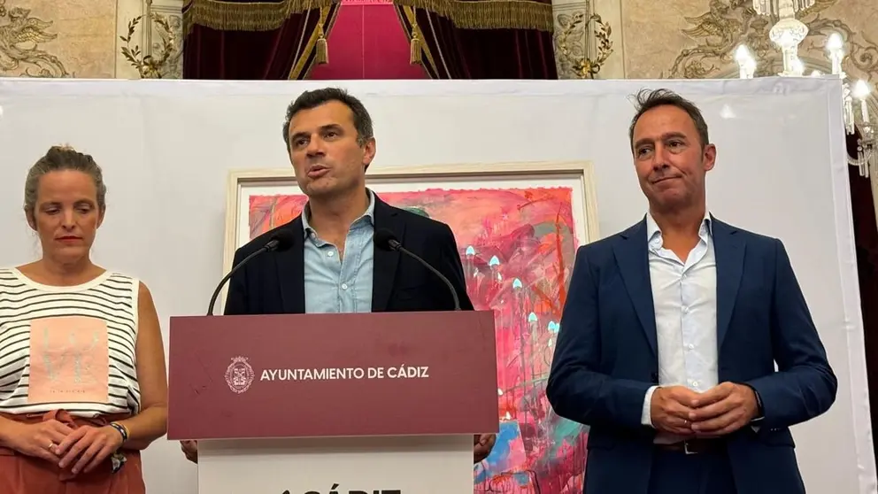 Bruno Garc&iacute;a, junto a Jos&eacute; Manuel Cossi y Maite Gonz&aacute;lez (1)