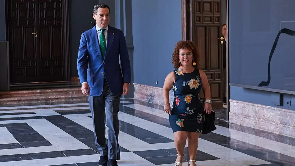 Juanma Moreno ha mantenido una reuni&oacute;n con las entidades que componen el Cermi | Salvador L&oacute;pez Medina