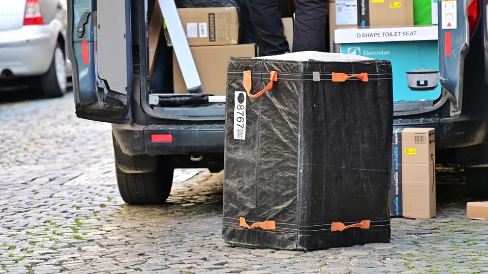 Furgoneta de reparto de Amazon