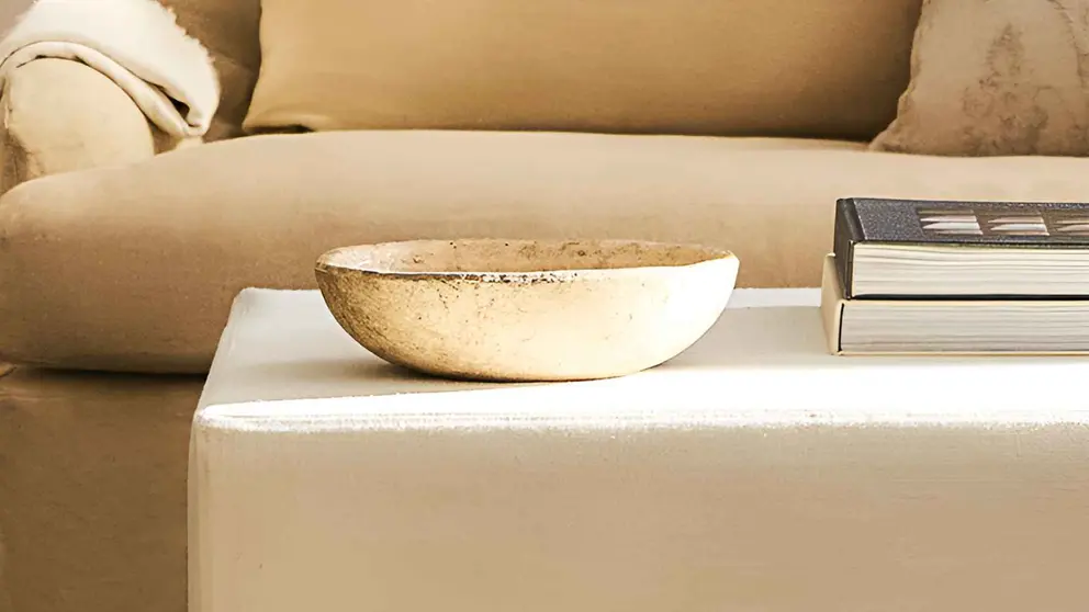 Mesa puff cuadrada con funda de lino Zara Home