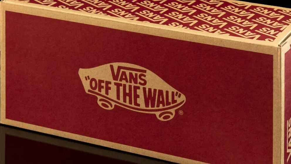 Caja de zapatillas Vans
