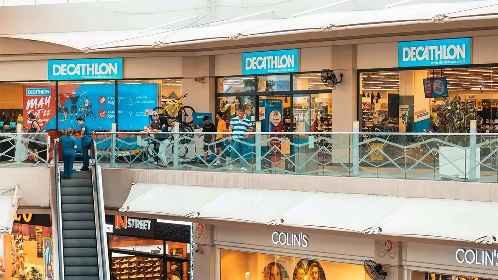 Tienda Decathlon en Centro Comercial
