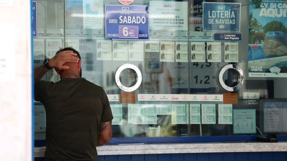 Una administraci&oacute;n de Loter&iacute;a en una foto de archivo