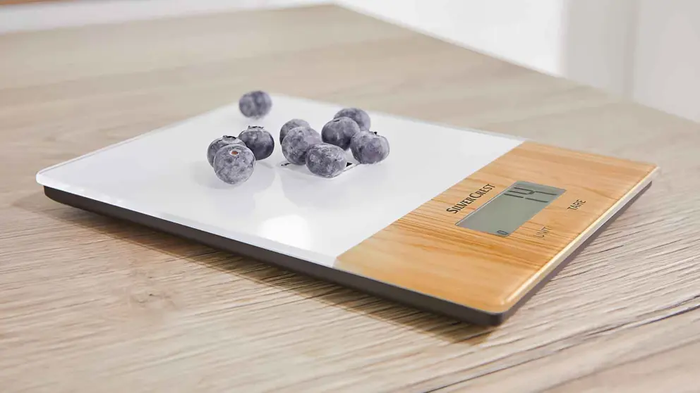 B&aacute;scula digital de cocina imitaci&oacute;n madera de Lidl