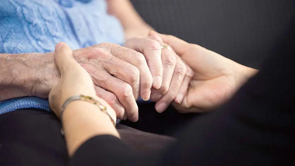La ayuda a familiares, una de las responsabilidades de los trabajadores del sector funerario