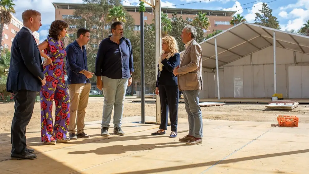 La alcaldesa de Huelva, Pilar Miranda, ha conocido de primera mano los preparativos