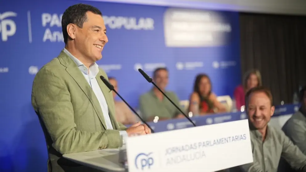 Juanma Moreno en las Jornadas del PP en Linares