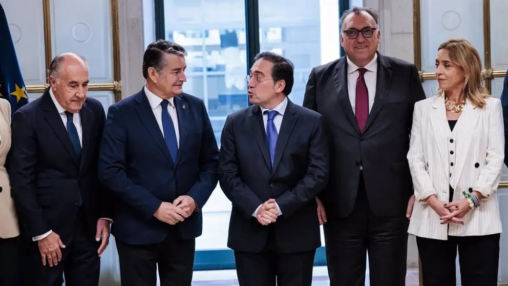 Antonio Sanz ha acudido, en representaci&oacute;n de la Junta de Andaluc&iacute;a a la reuni&oacute;n convocada por el ministro Albares