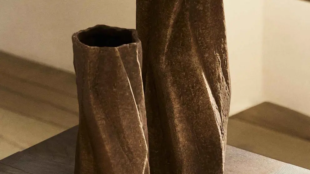 Jarr&oacute;n Espiral Irregular de Zara Home