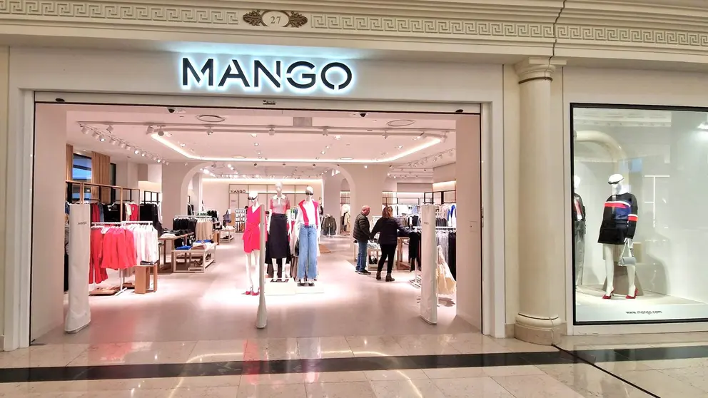 Mango en la Gran Via 2, Madrid