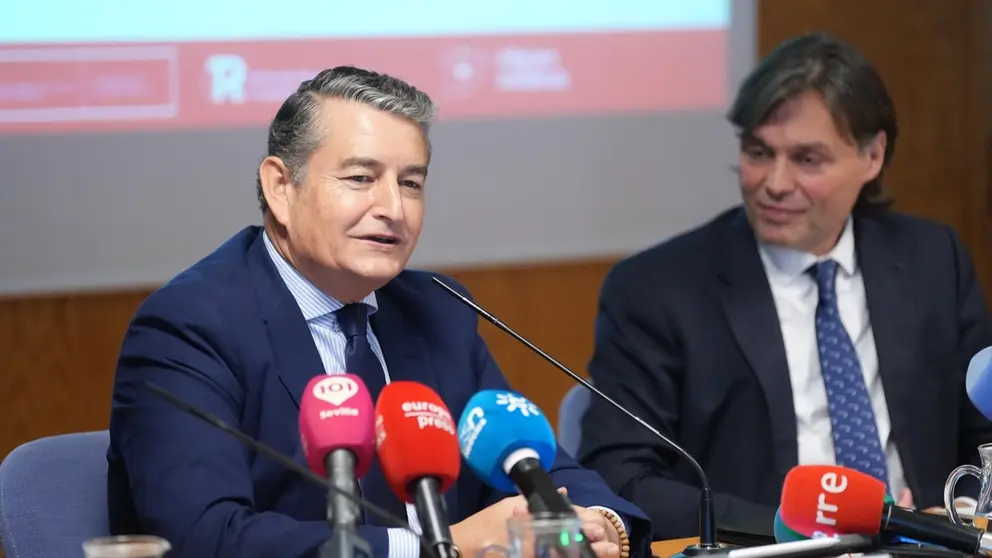 El consejero Antonio Sanz ha sido el encargado de realizar el anuncio