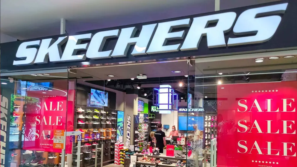 Tienda de moda de calzado Skechers