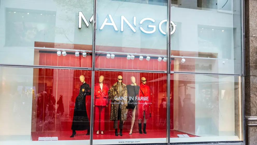 Tienda Mango de moda de mujer