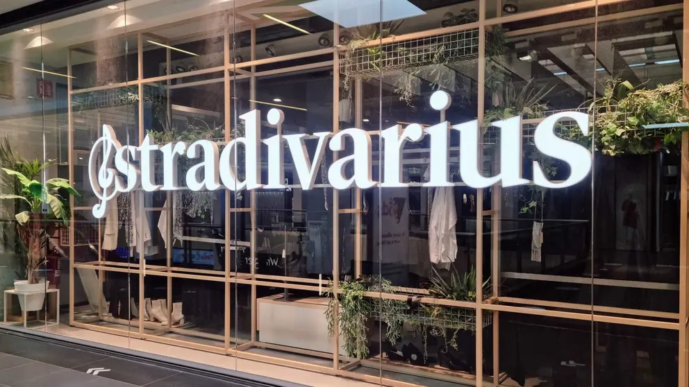 Tienda Stradivarius