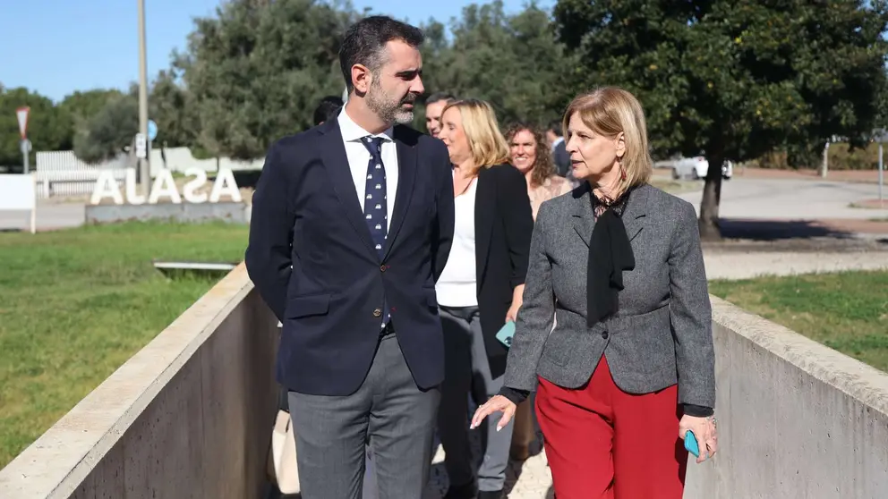 Ram&oacute;n Fern&aacute;ndez-Pacheco y Garc&iacute;a-Pelayo en la sede de ASAJA | Cristo Garc&iacute;a