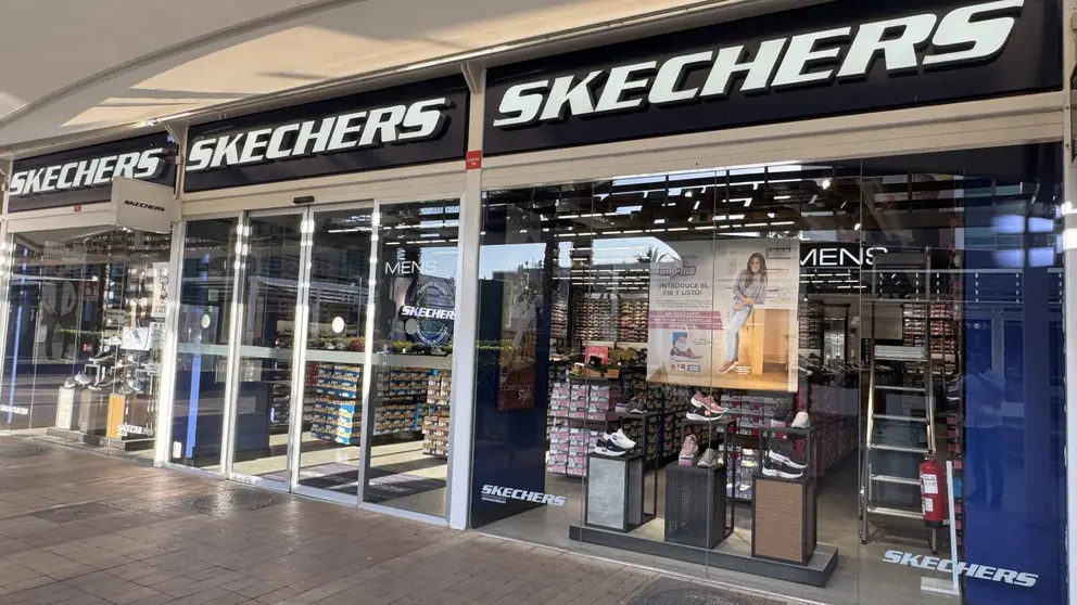 Tienda de Skechers, PC Luz Shopping, Jerez - Cristo Garc&iacute;a