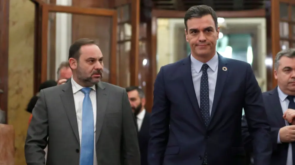 Pedro S&aacute;nchez, junto al exministro Jos&eacute; Luis &Aacute;balos