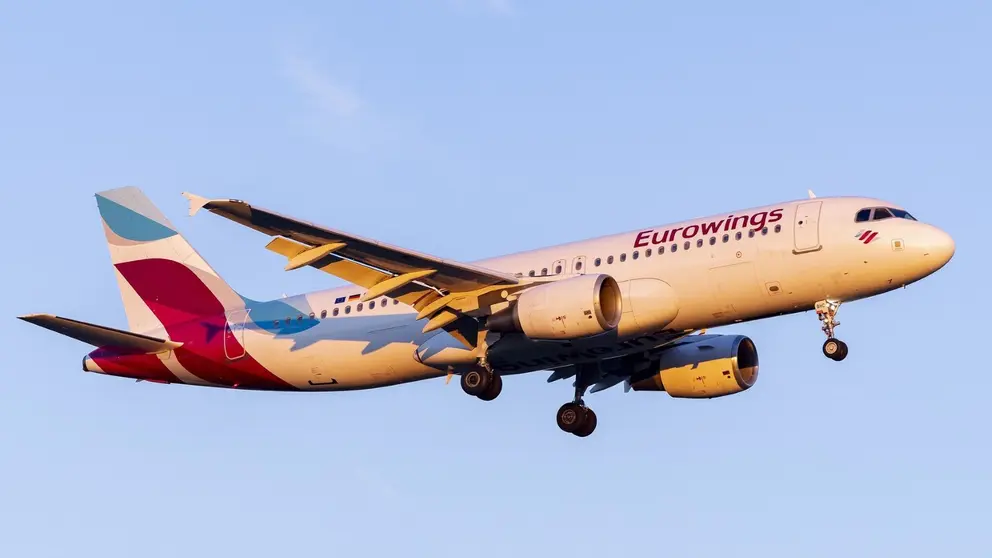 Un avi&oacute;n de la compa&ntilde;&iacute;a Eurowings