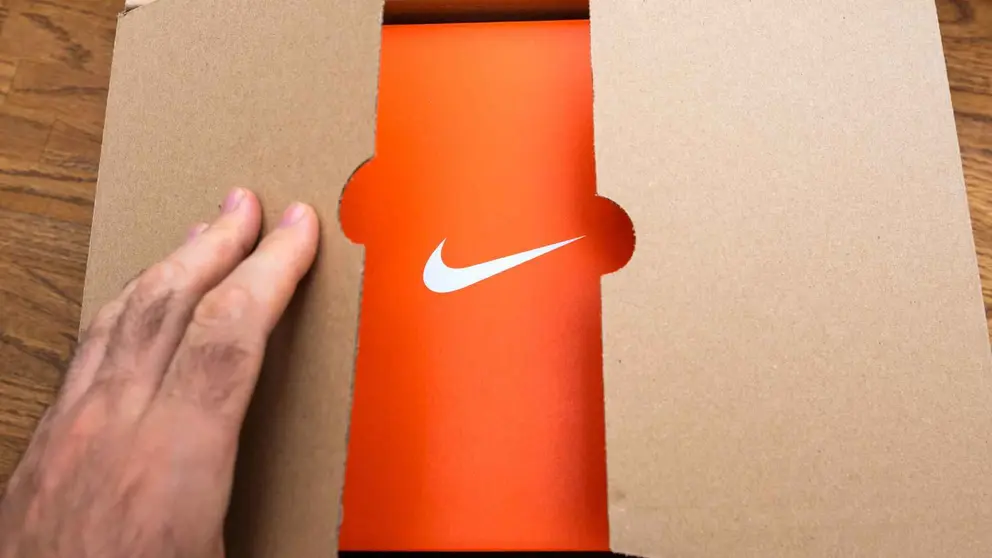 Caja de zapatillas de Nike