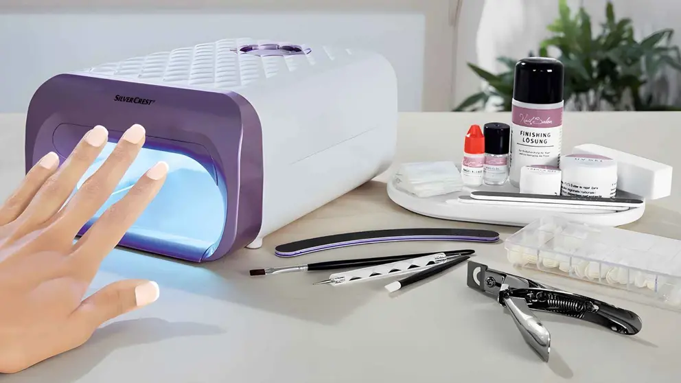 Secador de u&ntilde;as ultravioleta LED de 45 W Silver Crest de Lidl