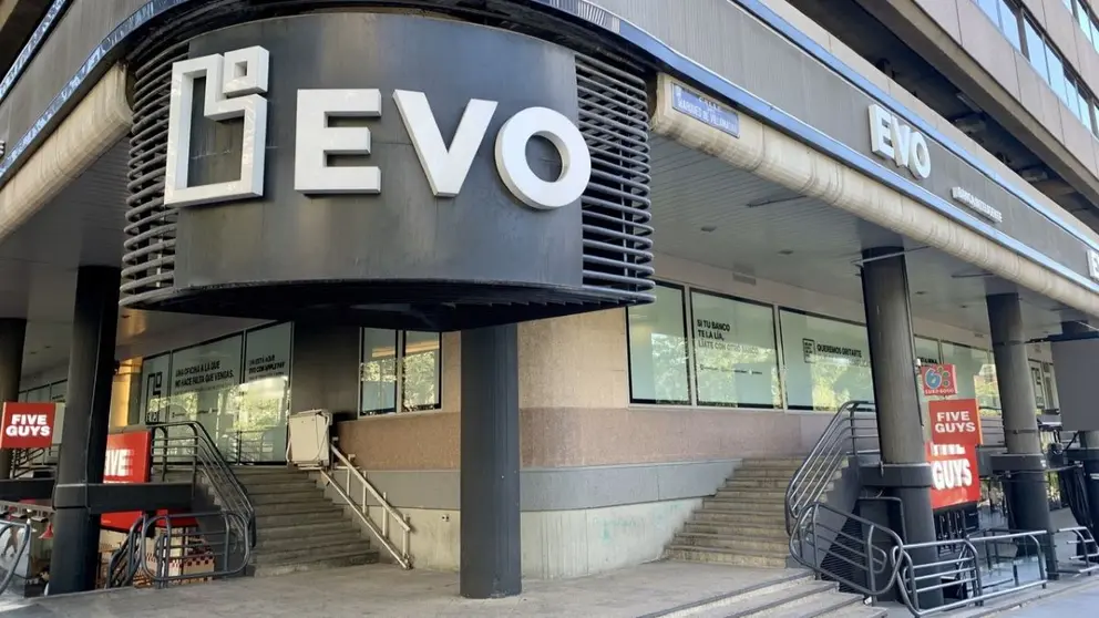 Oficina principal de EVO Banco en Madrid (2)