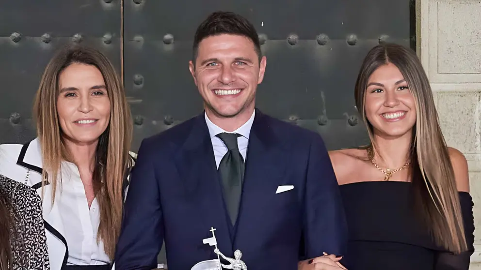 Joaqu&iacute;n S&aacute;nchez y Susana Saborido junto a su hija Daniela | Salvador L&oacute;pez Medina para El MIRA