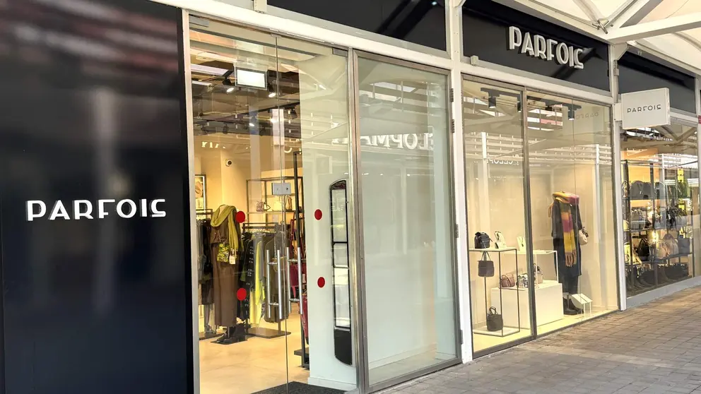Tienda PARFOIS en PC Luz Shopping de Jerez - Cristo Garc&iacute;a